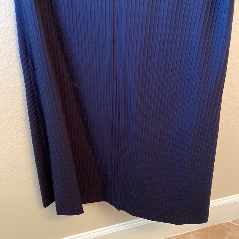 Ann Taylor herringbone pattern dress - Picture 4 of 5